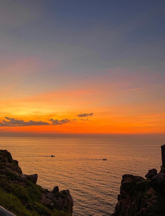Khach San Nghinh Phong Beach Tuy Hoa Exterior photo